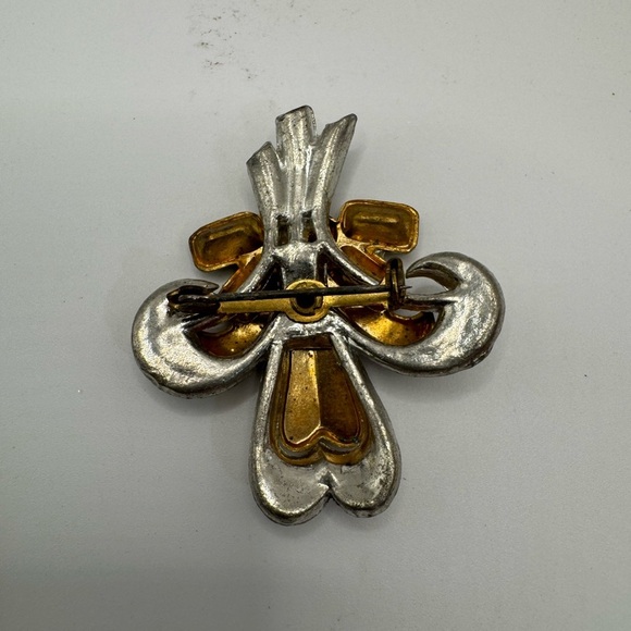 Source Unknown Gold and Green Crystal Brooch - Picture 2 of 2